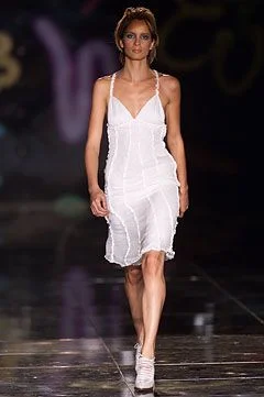 Look 15
